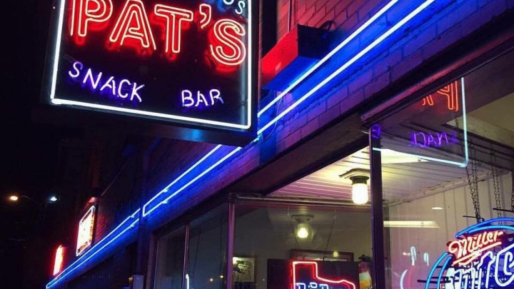 Pat's Snack Bar