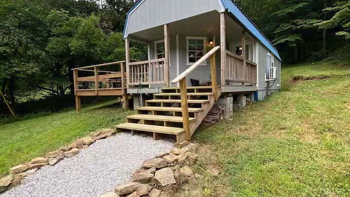Tiny Cabin Home "Dear Meadow"